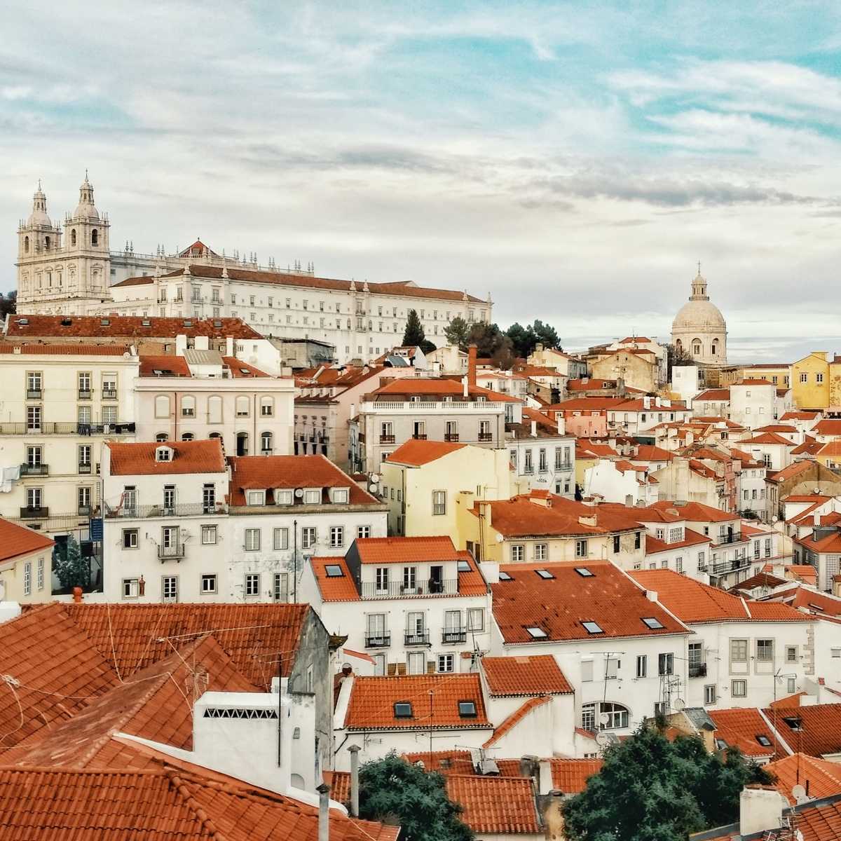Uitzicht vanuit het kantoor van de cliënt in Lissabon
